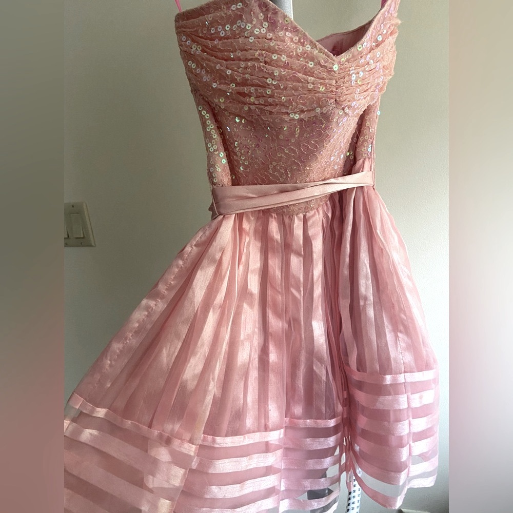 Pink Sequin Princess Mini Dress 💕 size 0 🎀 Galinda Glinda Wicked aesthetic